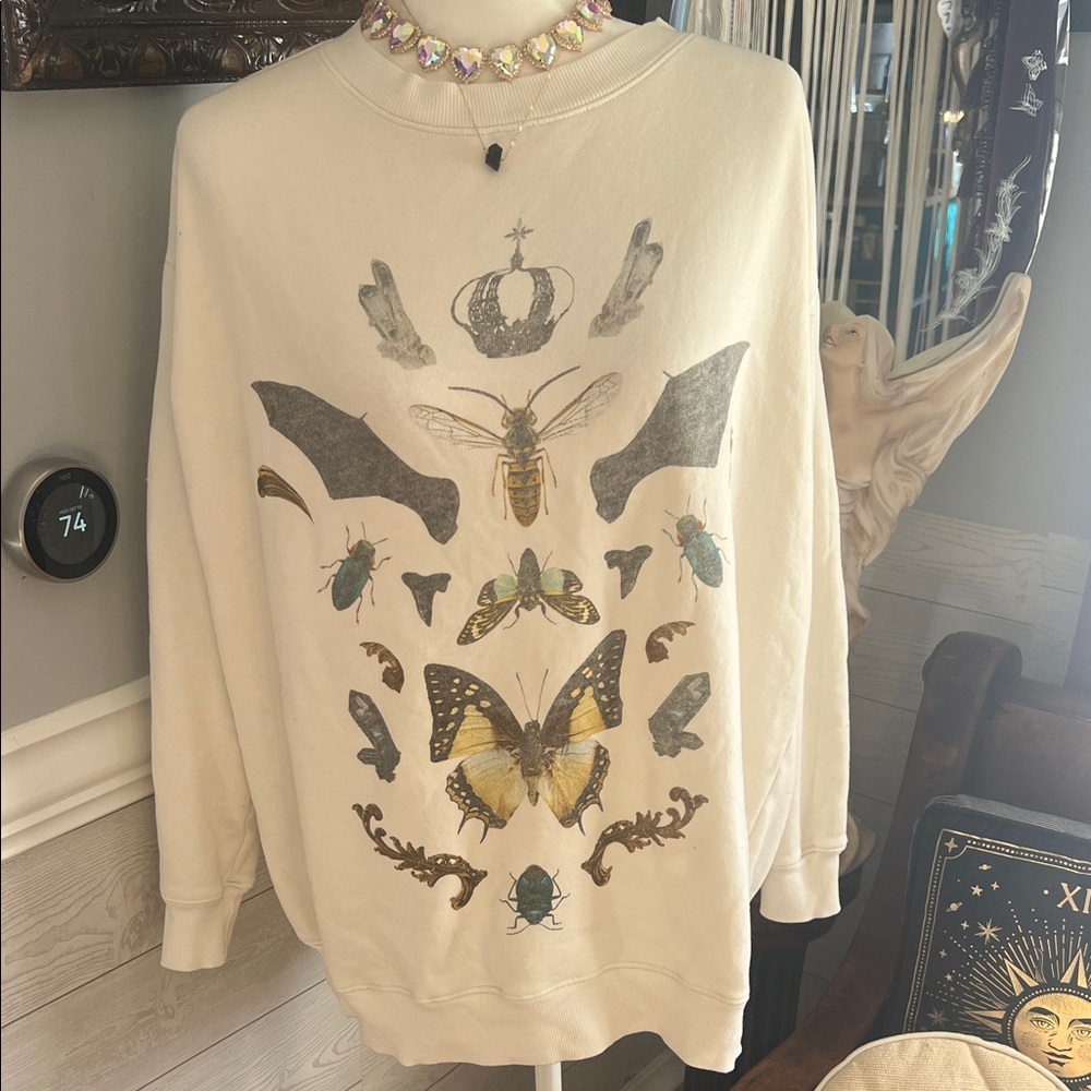 Wildfox Beige Roadtrip Sweatshirt with Nature Motifs